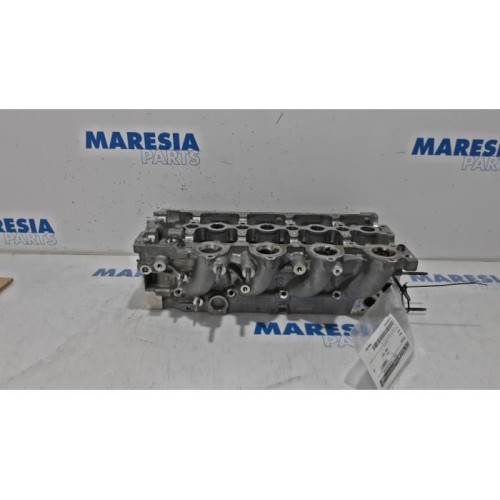 Citroen - Jumpy - Cylinder head