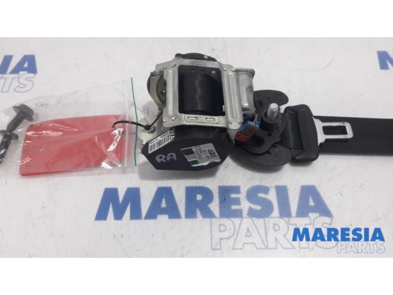 Renault - Scenic - Rear seatbelt, right
