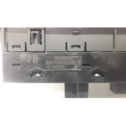 Renault - Scenic - Multi-functional window switch