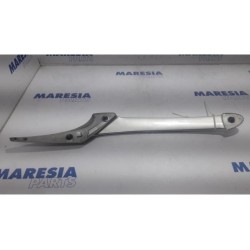 Peugeot - 206 - Tailgate handle