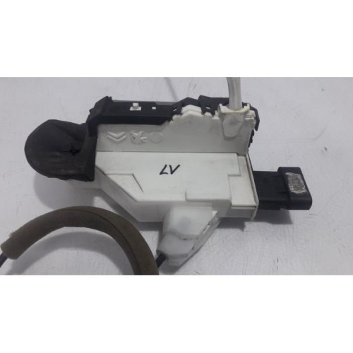 Peugeot - 5008 - Door lock mechanism 4-door, front left