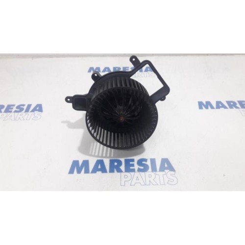 Peugeot - 5008 - Heating and ventilation fan motor