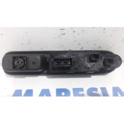 Peugeot - 5008 - Multi-functional window switch