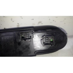Peugeot - 5008 - Multi-functional window switch