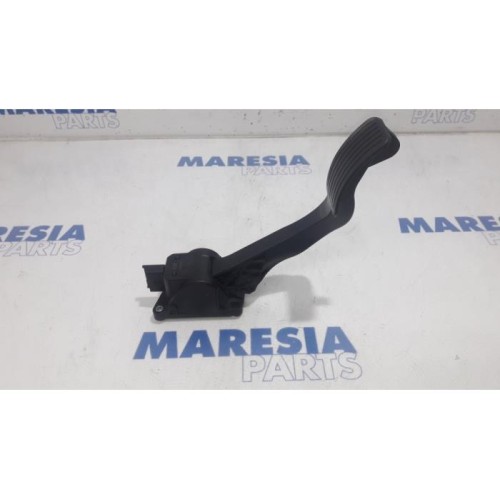 Peugeot - 5008 - Throttle pedal position sensor