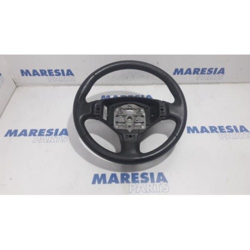 Peugeot - 5008 - Steering wheel