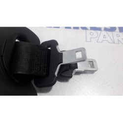 Peugeot - 5008 - Rear seatbelt, centre