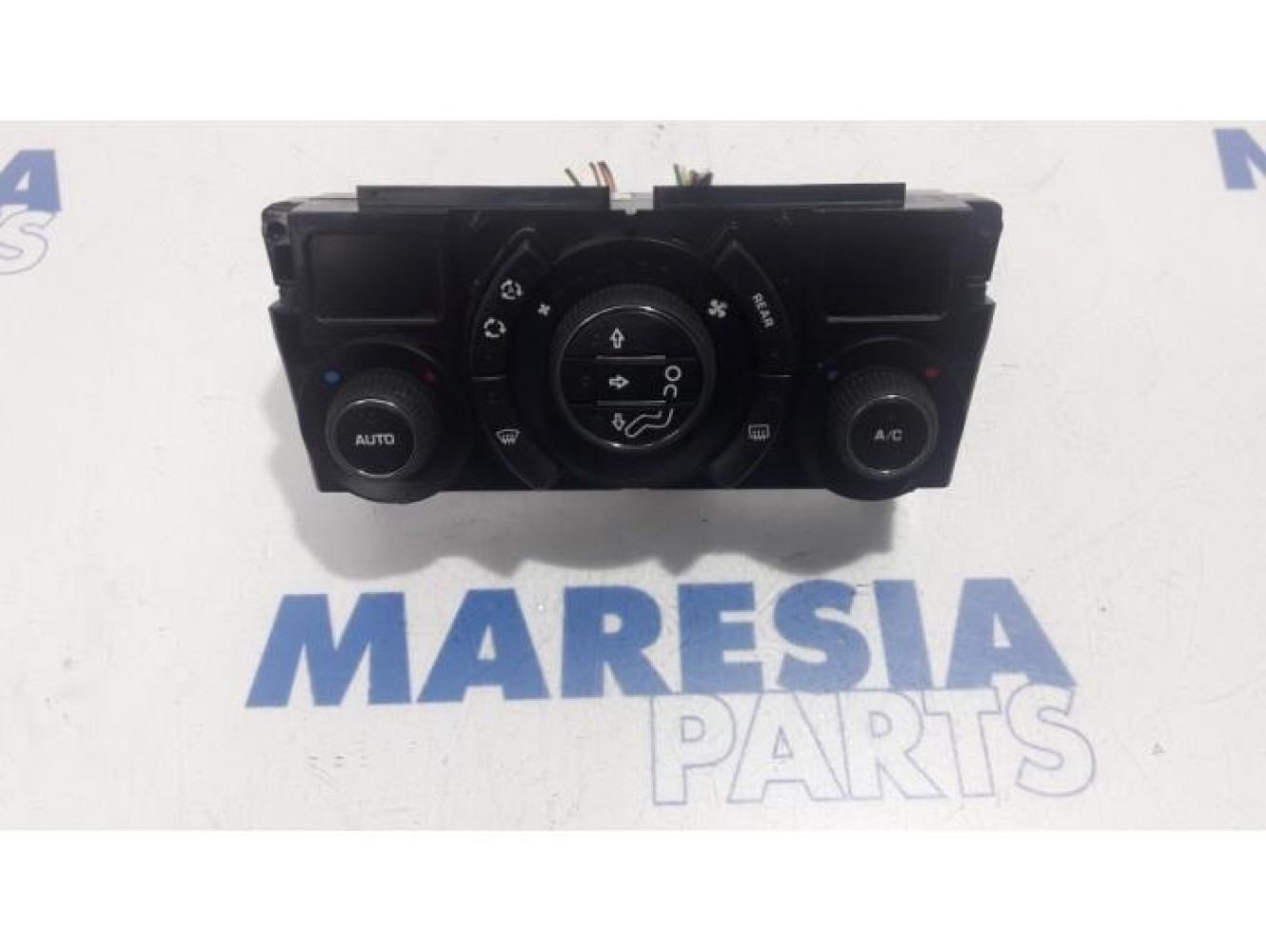 Peugeot - 5008 - Heater control panel