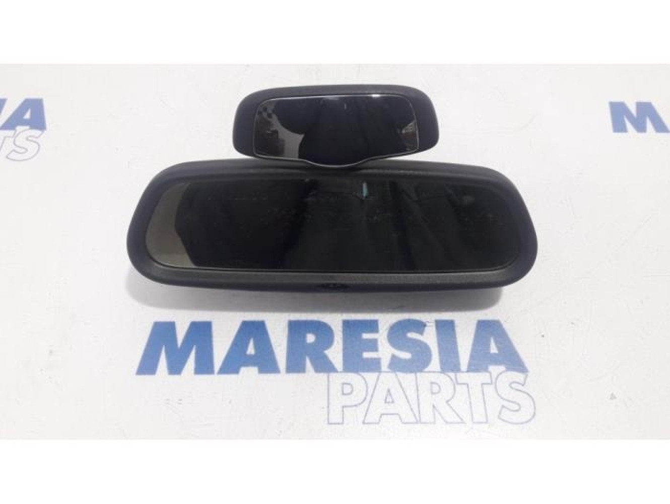 Peugeot - 5008 - Rear view mirror