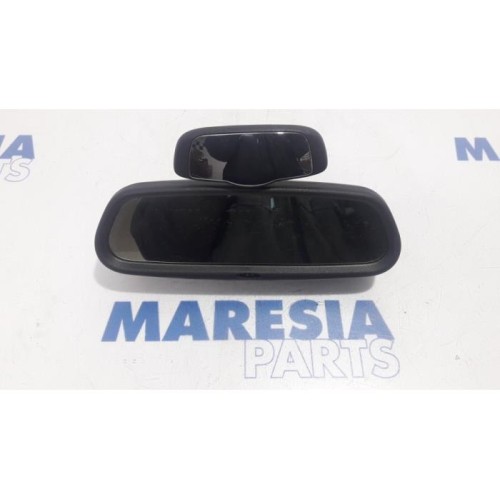 Peugeot - 5008 - Rear view mirror