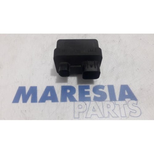 Fiat - Punto - Glow plug relay