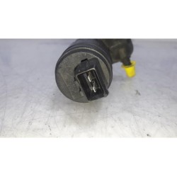 Fiat - Punto - Scheibensprüherpumpe vorne