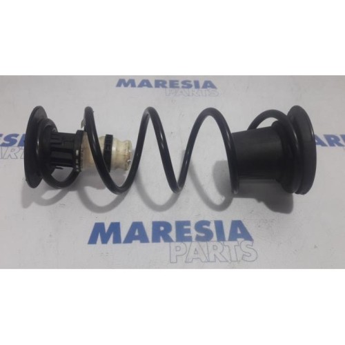 Peugeot - Partner - Rear coil spring