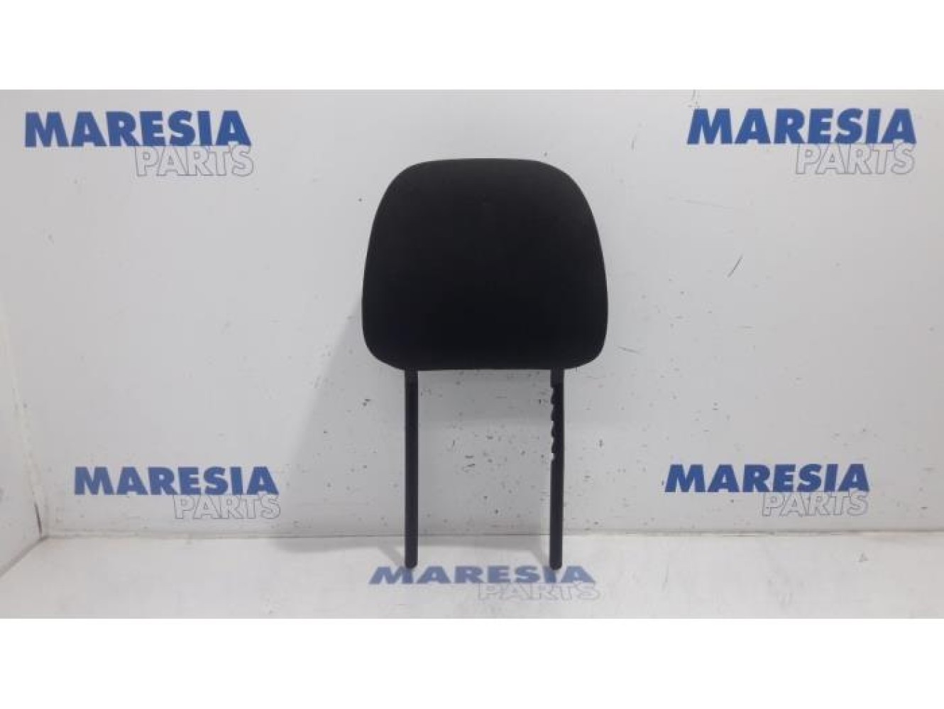 Citroen - C3 - Headrest
