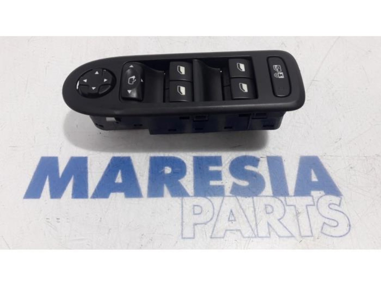 Peugeot - 508 - Multi-functional window switch
