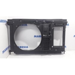 Citroen - C4 Picasso - Front panel