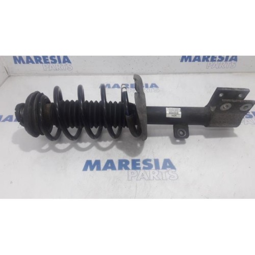 Peugeot - 5008 - Front shock absorber rod, right