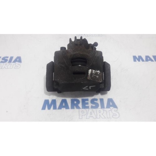 Peugeot - 5008 - Front brake calliper, left