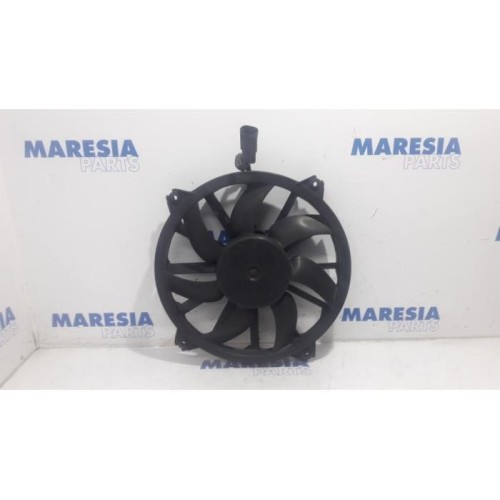 Peugeot - 5008 - Fan motor