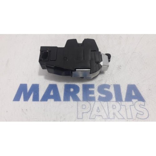 Citroen - C4 Picasso - Tailgate lock mechanism