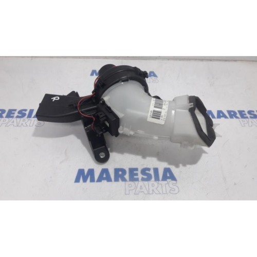 Citroen - C4 Picasso - Heating and ventilation fan motor