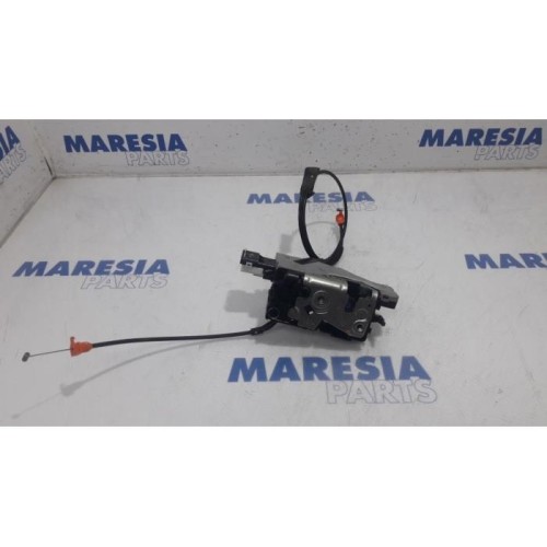 Citroen - C4 Picasso - Rear door mechanism 4-door, right