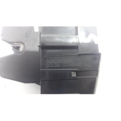 Citroen - C4 Picasso - Tailgate lock mechanism