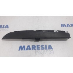 Citroen - C4 Picasso - Right blind