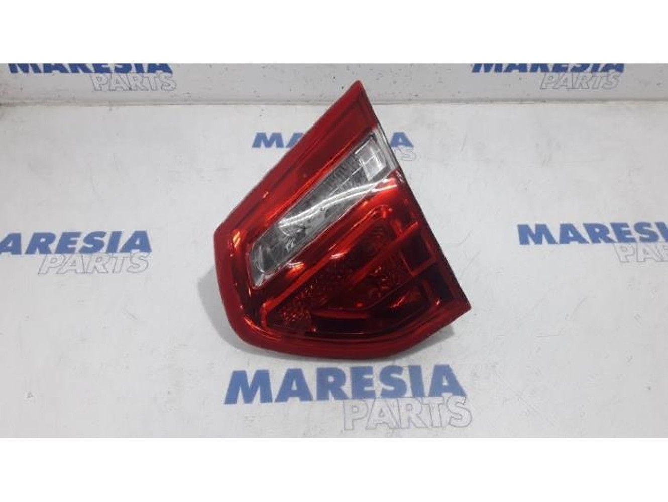 Citroen - C4 Picasso - Taillight, right