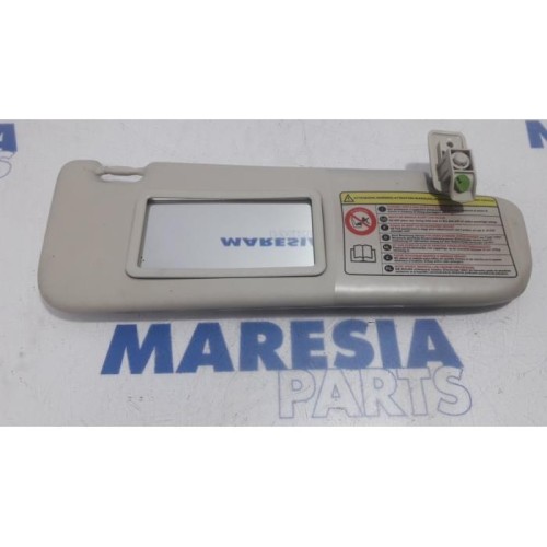 Fiat - 500 - Sun visor