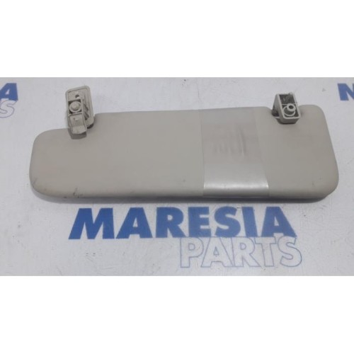 Fiat - 500 - Sun visor