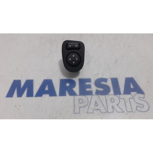 Fiat - 500 - Mirror switch