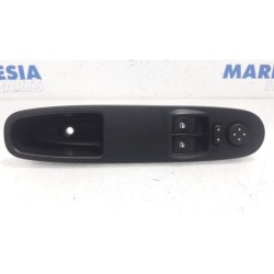 Fiat - Punto - Multi-functional window switch