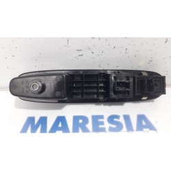 Fiat - Punto - Multi-functional window switch