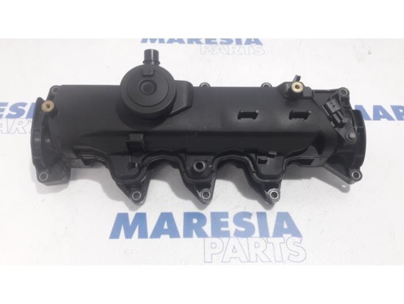 Renault - Scenic - Rocker cover