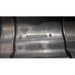 Renault - Scenic - Rocker cover