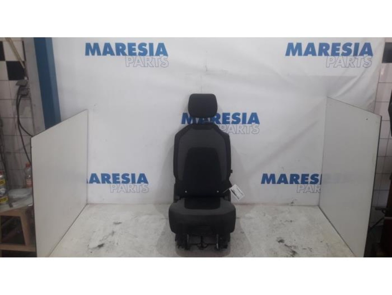 Citroen - C4 Picasso - Rear seat