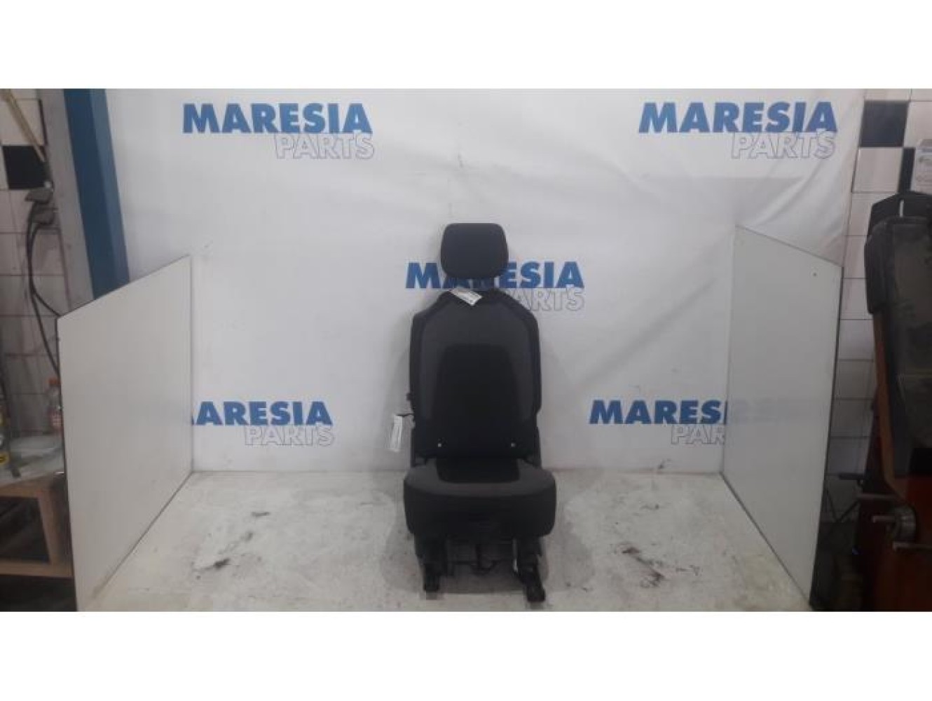 Citroen - C4 Picasso - Rear seat