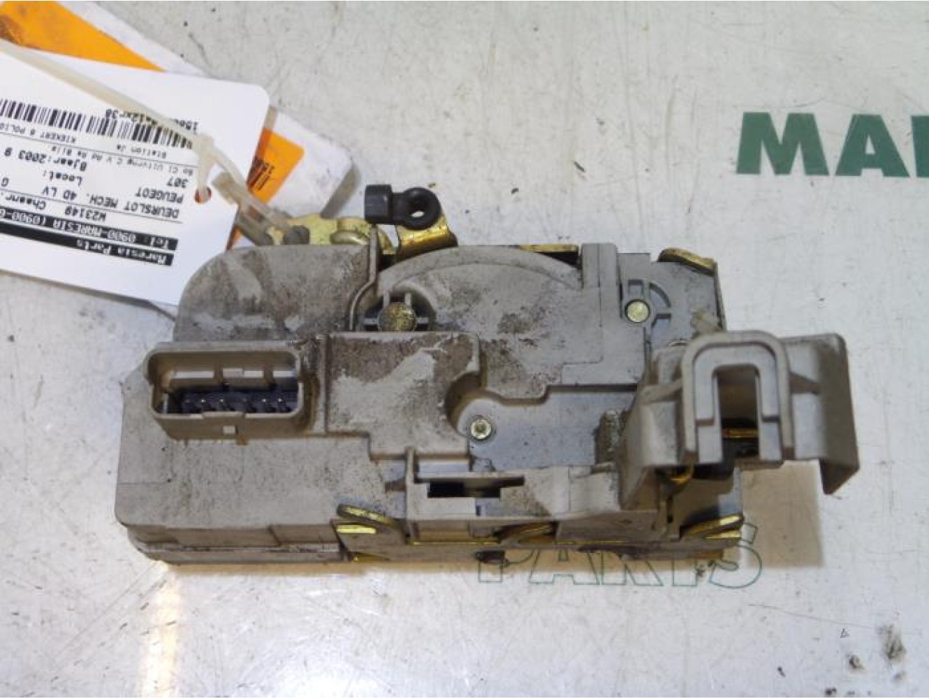 Peugeot - 307 - Door lock mechanism 4-door, front left