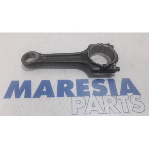Fiat - Panda - Connecting rod