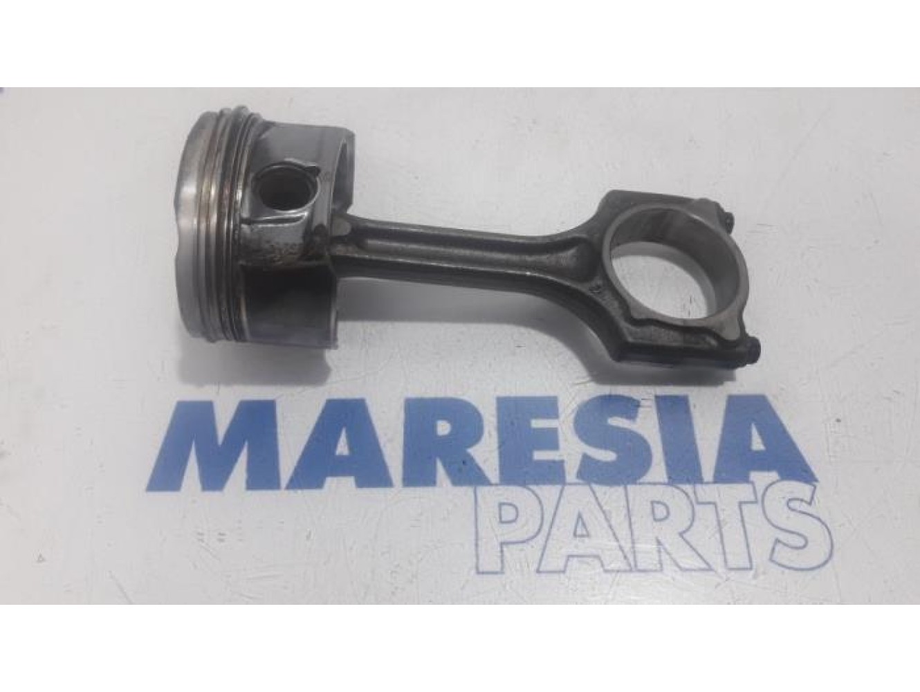 Peugeot - 208 - Piston