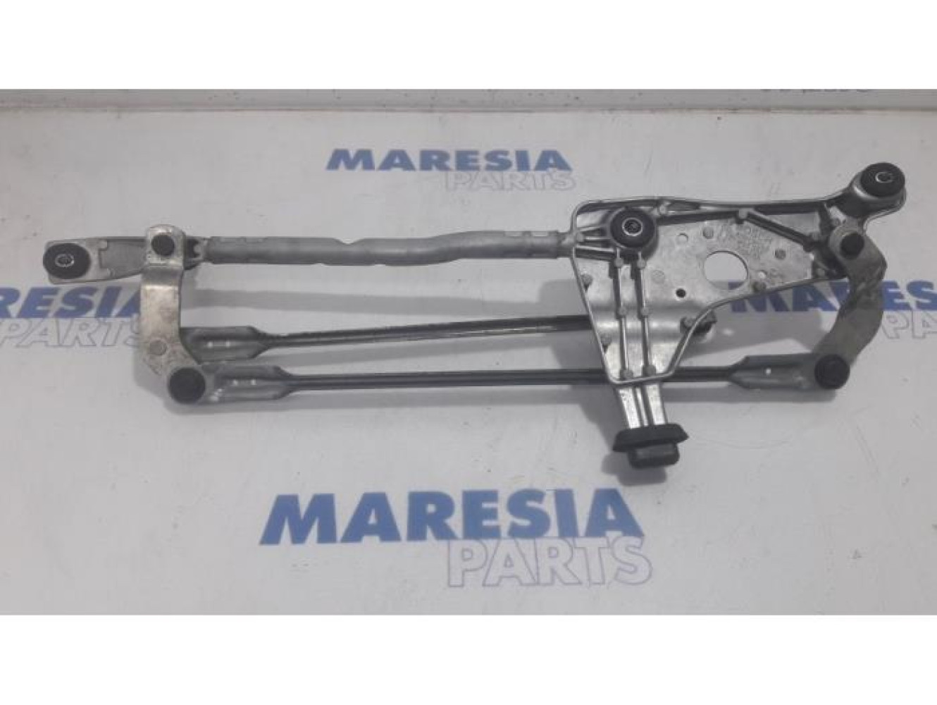 Peugeot - 308 - Wiper mechanism