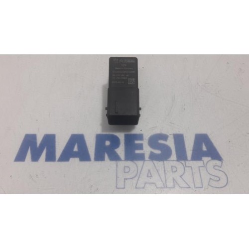 Peugeot - 308 - Glow plug relay