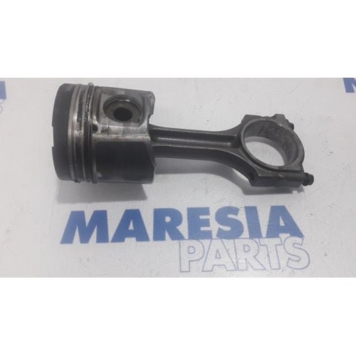 Renault - Master - Piston