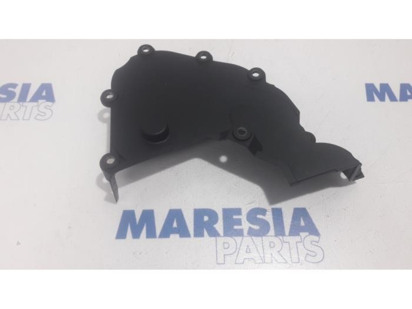 Renault - Master - Couvercle de distribution