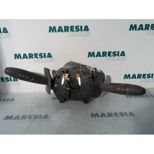 Fiat - Doblo - Steering column stalk