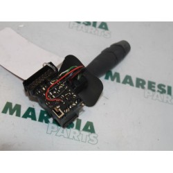 Renault - Clio - Indicator switch