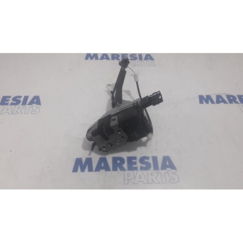 Peugeot - 3008 - Rear door lock mechanism 4-door, left