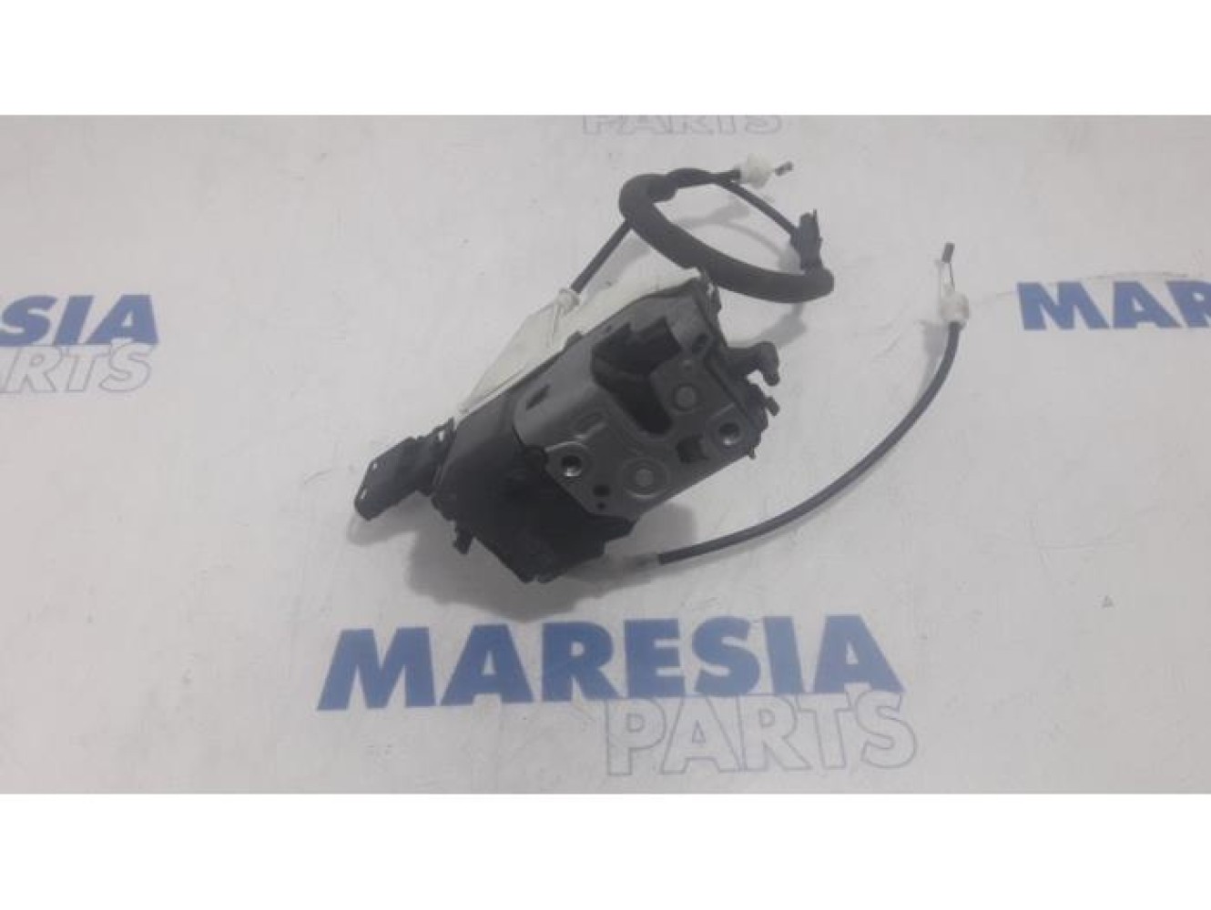 Peugeot - 3008 - Front door lock mechanism 4-door, right