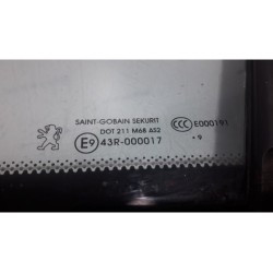Peugeot - 3008 - Dreieckfenster links vorne